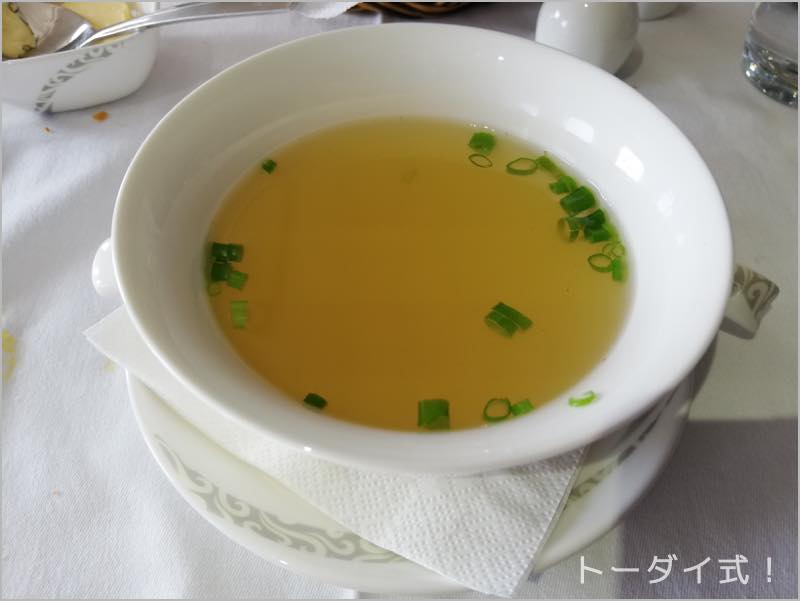 中国国際航空のB747-8ファーストクラスのスープ